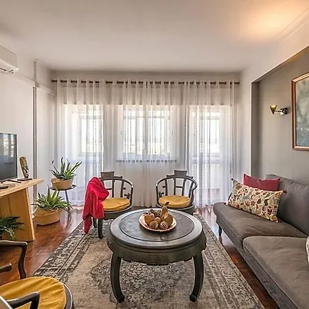 Stunning Sunny 3-bedroom In Hotel Portimao