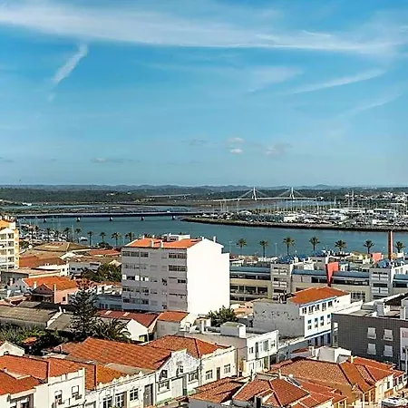 Stunning Sunny 3-bedroom In 3* Portimão