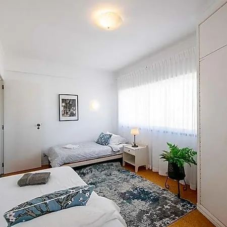 Stunning Sunny 3-bedroom In Hotel 3*